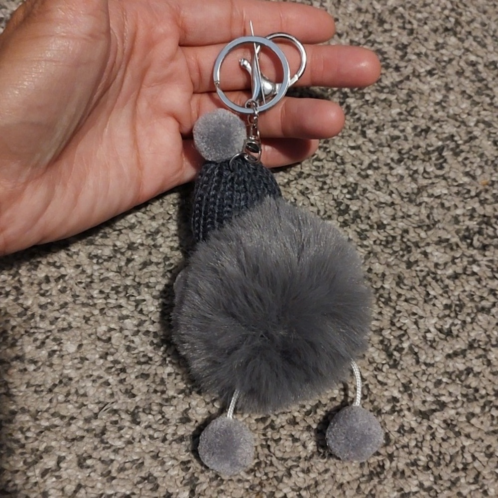 Baby Doll Keychain - Picture 3 of 3